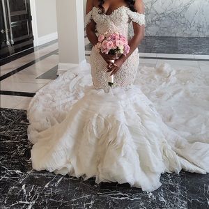 Mermaid Style Wedding Dress with detachable Train/ Reception Train 3-in-one!!